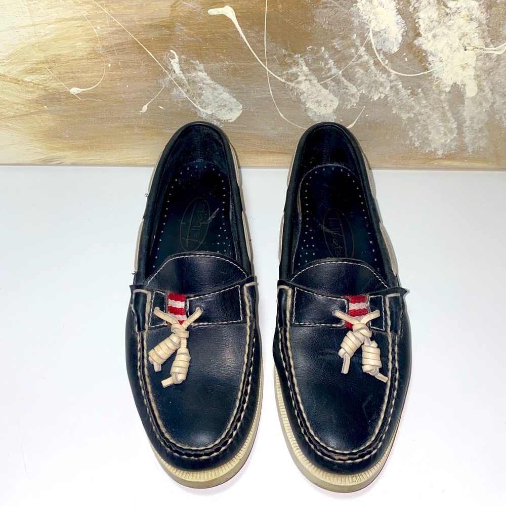 TALBOTS VINTAGE LIGHTLY WORN LEATHER SHOES